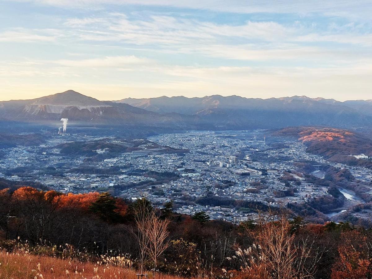 ホテル いこいの村ヘリテイジ美の山 皆野町 エクステリア 写真