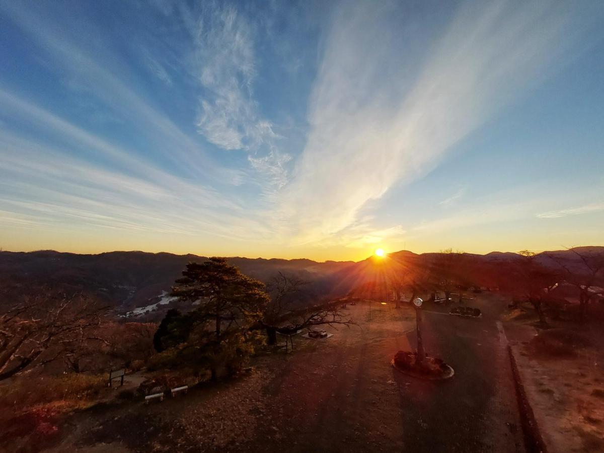 ホテル いこいの村ヘリテイジ美の山 皆野町 エクステリア 写真